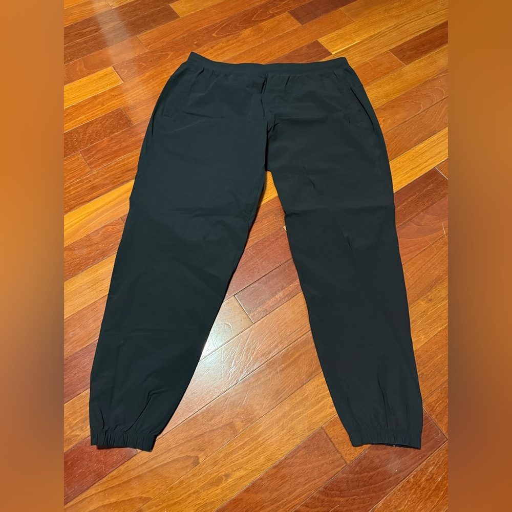 Lululemon Surge Joggers Black 29 inch size XXL